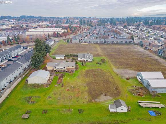 15.7 Acres of Land with Home for Sale in Vancouver, Washington
