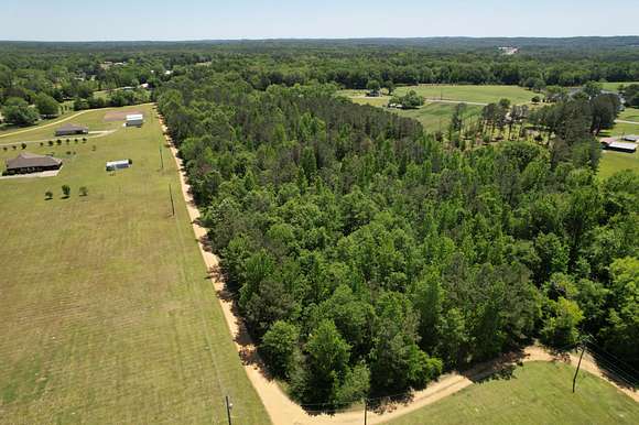 6 Acres of Land for Sale in Wallsboro, Alabama