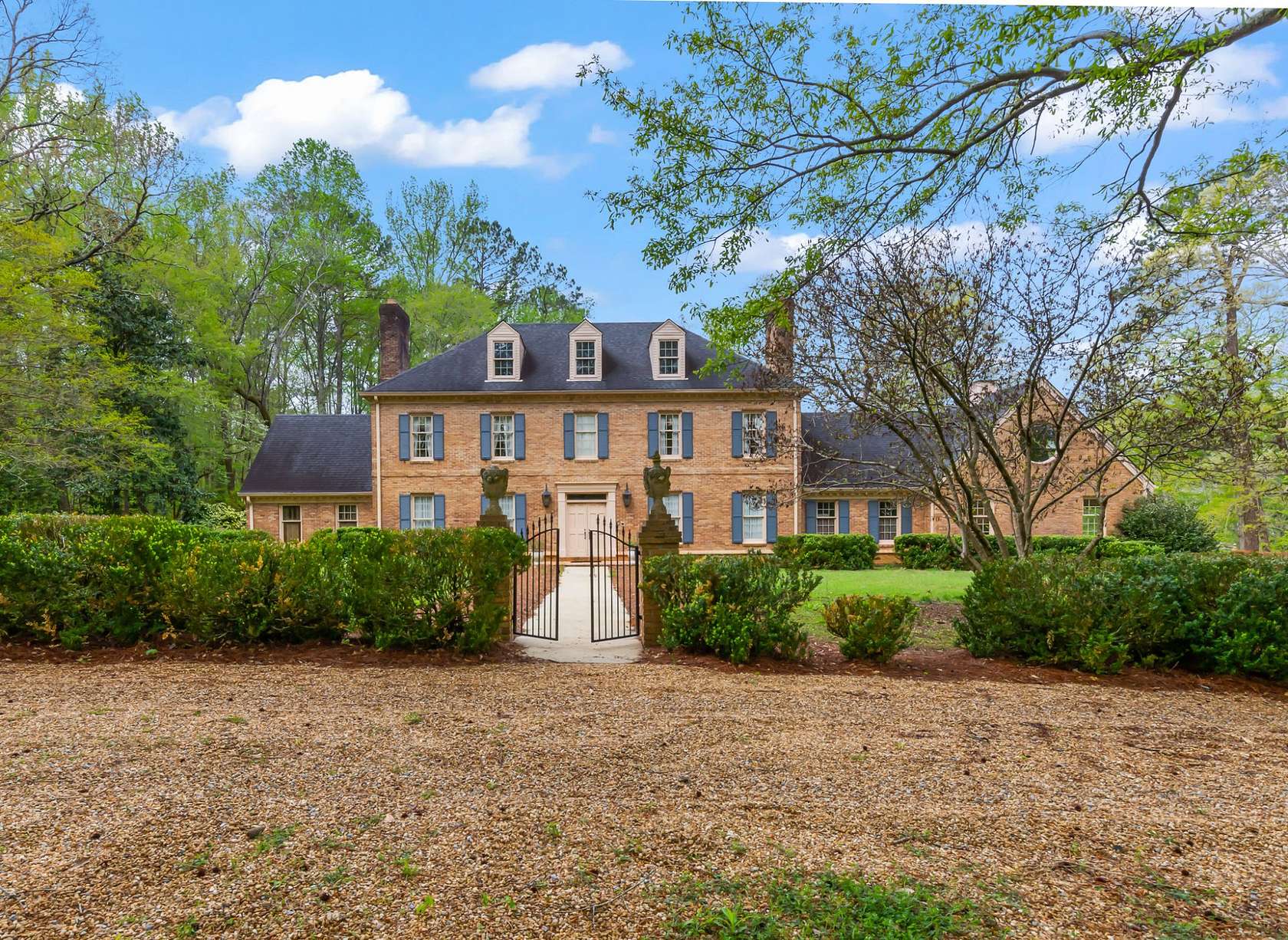 195 Acres of Land with Home for Sale in Talladega, Alabama