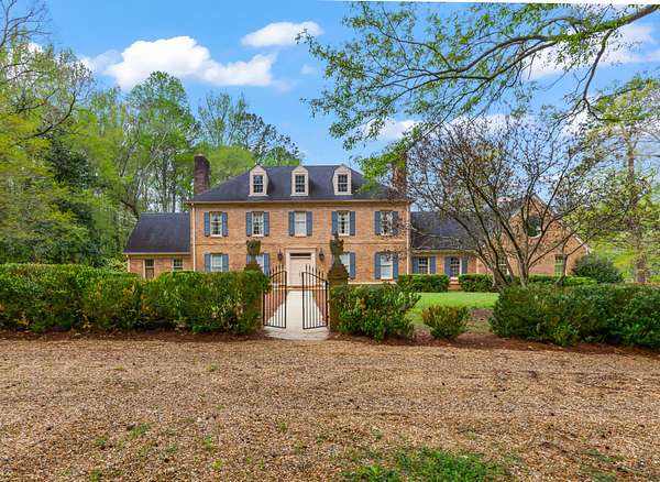 195 Acres of Land with Home for Sale in Talladega, Alabama