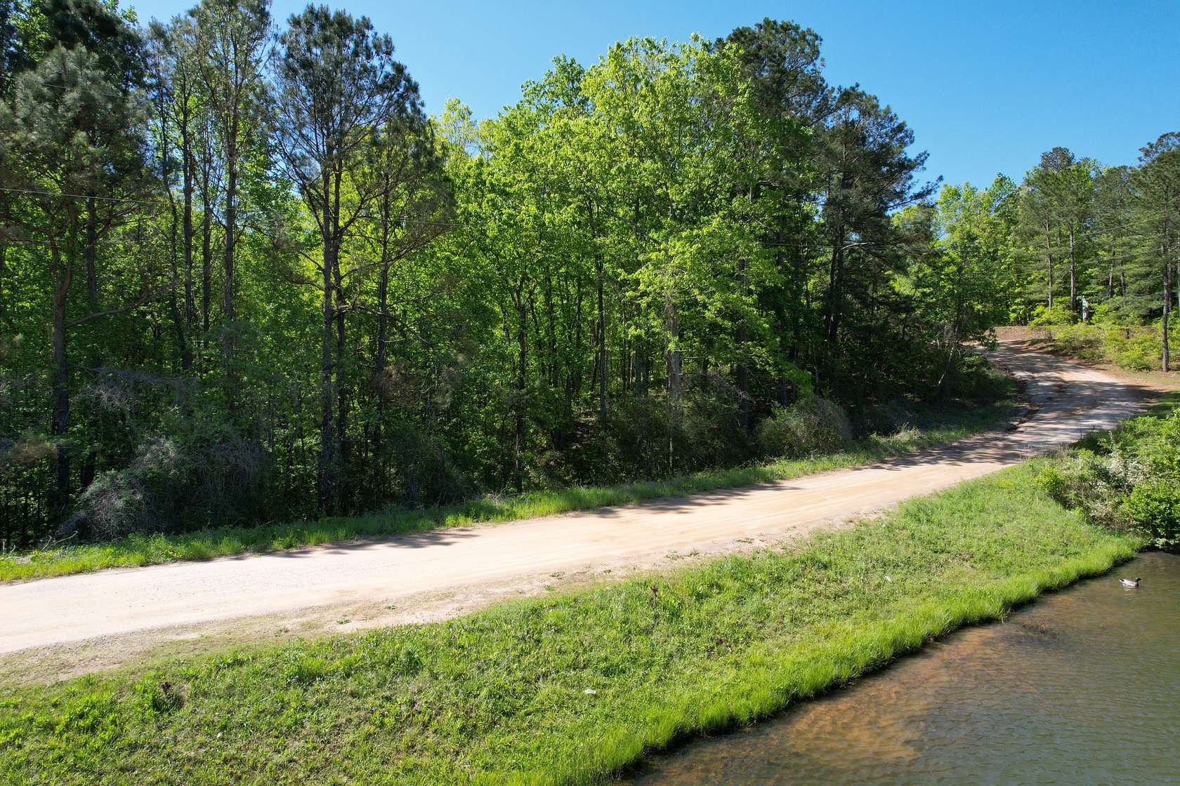 1.5 Acres of Residential Land for Sale in Roanoke, Alabama