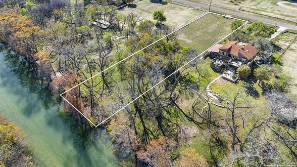 0.88 Acres of Residential Land for Sale in Spring Branch, Texas