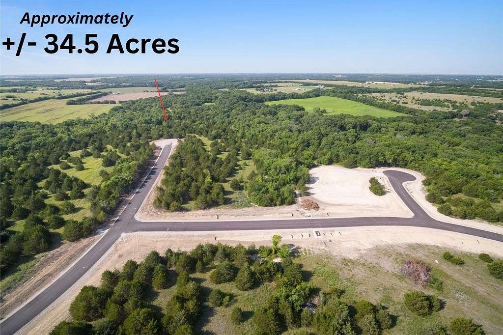 34.5 Acres of Land for Sale in Van Alstyne, Texas