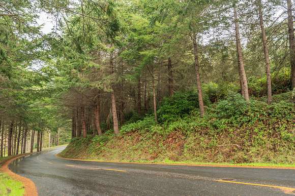 0.13 Acres of Land for Sale in Shelter Cove, California