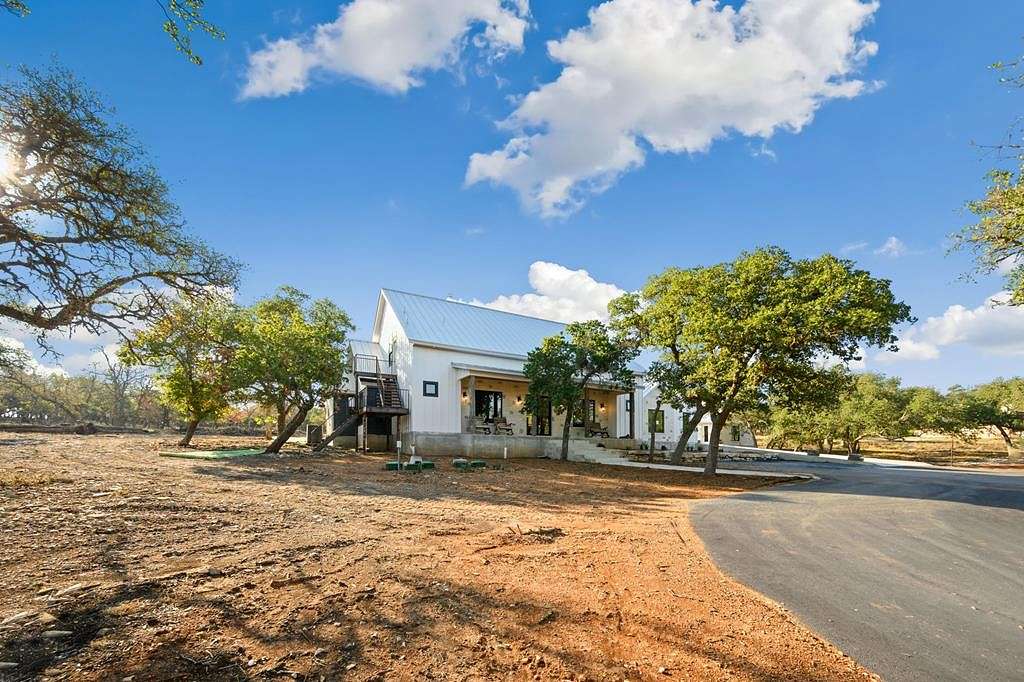 5.3 Acres of Residential Land with Home for Sale in Fredericksburg, Texas