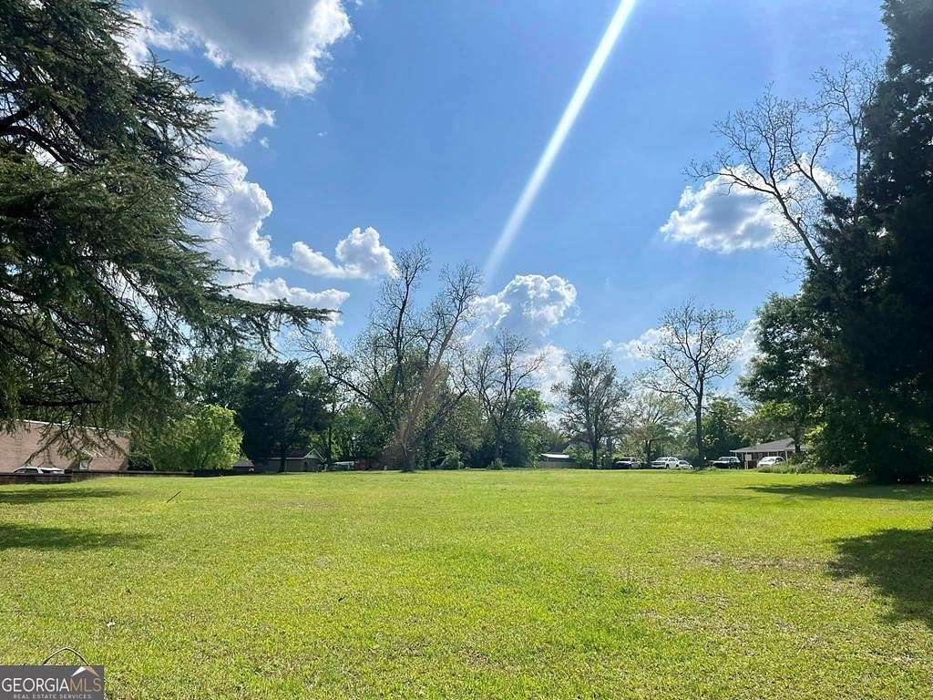 0.7 Acres of Mixed-Use Land for Sale in Dublin, Georgia