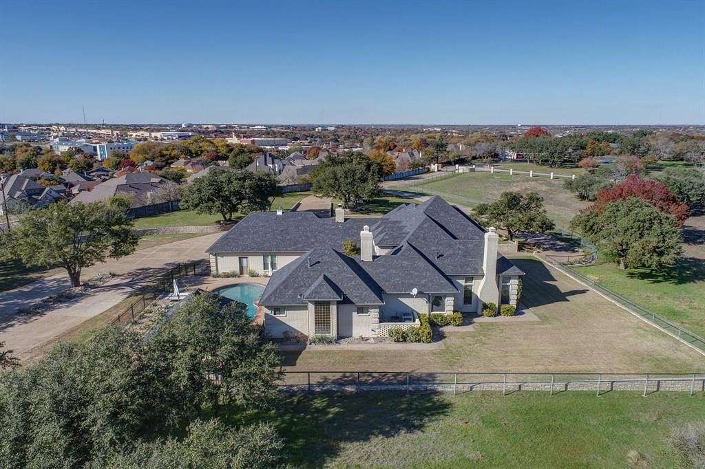 5.1 Acres of Land with Home for Sale in Weatherford, Texas