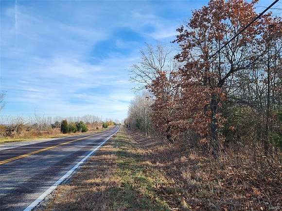 23.7 Acres of Recreational Land & Farm for Sale in Bucyrus, Missouri