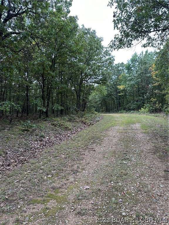 2.8 Acres of Residential Land for Sale in Edwards, Missouri