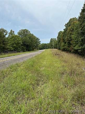 5.8 Acres of Residential Land for Sale in Edwards, Missouri