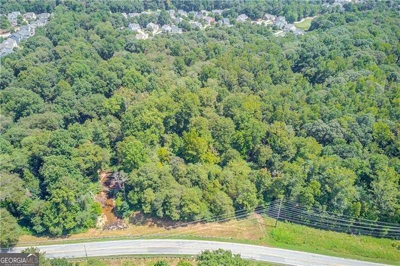 8.28 Acres of Commercial Land for Sale in Flowery Branch, Georgia