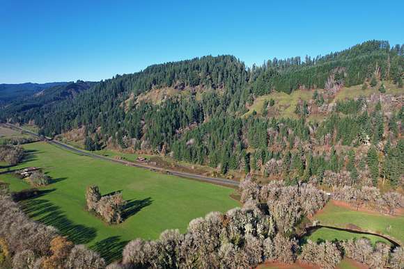 94.3 Acres of Recreational Land for Sale in Elkton, Oregon