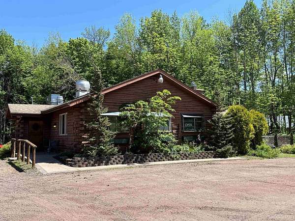 2 Acres of Improved Commercial Land for Sale in Ironwood, Michigan