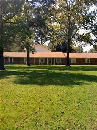 5 Acres of Residential Land with Home for Sale in Rayville, Louisiana