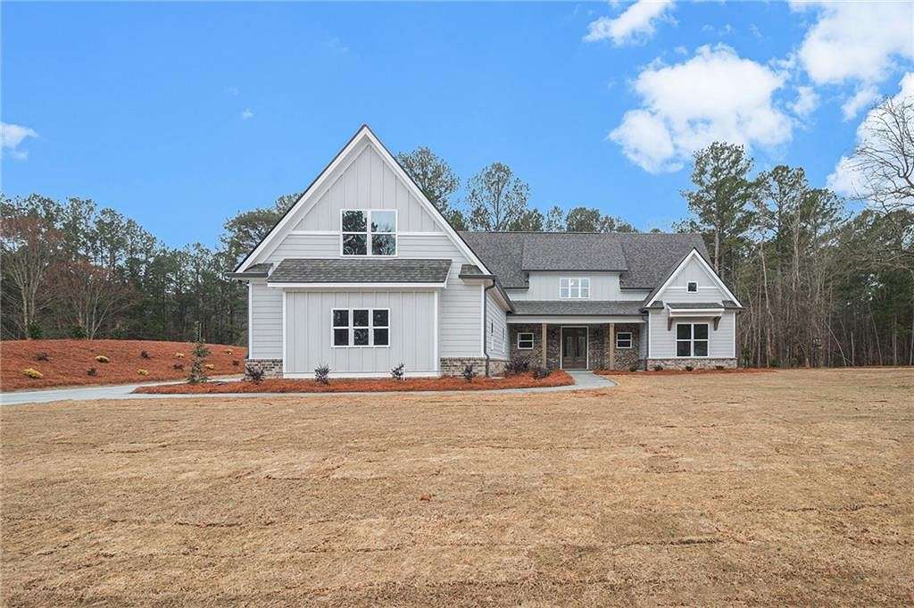 2.1 Acres of Residential Land with Home for Sale in Covington, Georgia