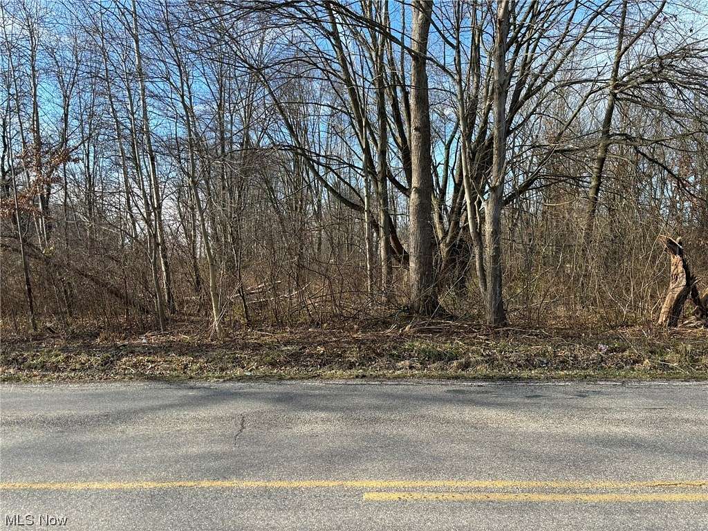 1.2 Acres of Residential Land for Sale in Warren, Ohio