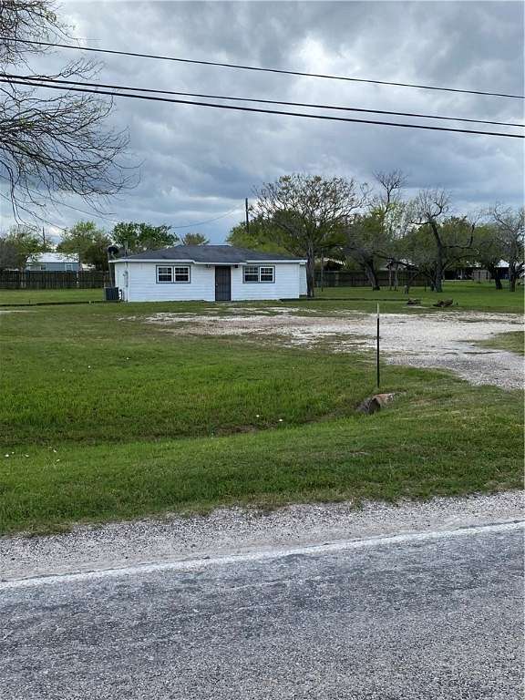 1 Acre of Improved Land for Sale in Woodsboro, Texas