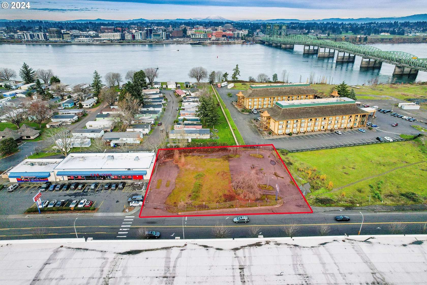 0.76 Acres of Land for Sale in Portland, Oregon