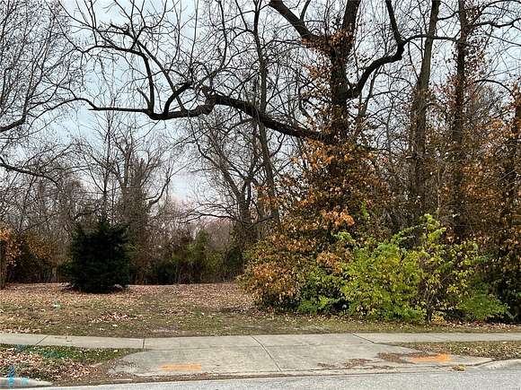 0.3 Acres of Residential Land for Sale in Lebanon, Illinois
