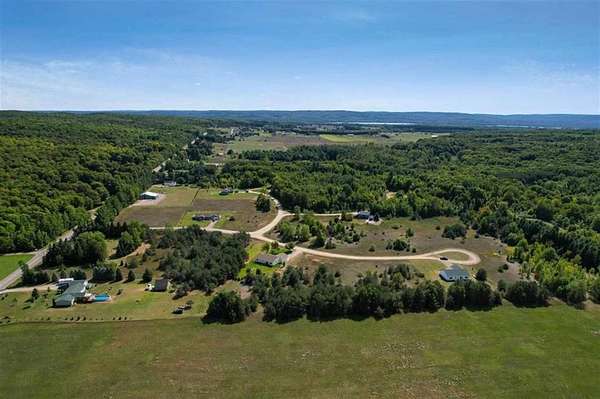 1 Acre of Residential Land for Sale in Alanson, Michigan