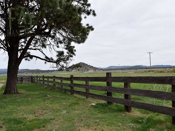 571 Acres of Recreational Land & Farm for Sale in Sprague River, Oregon