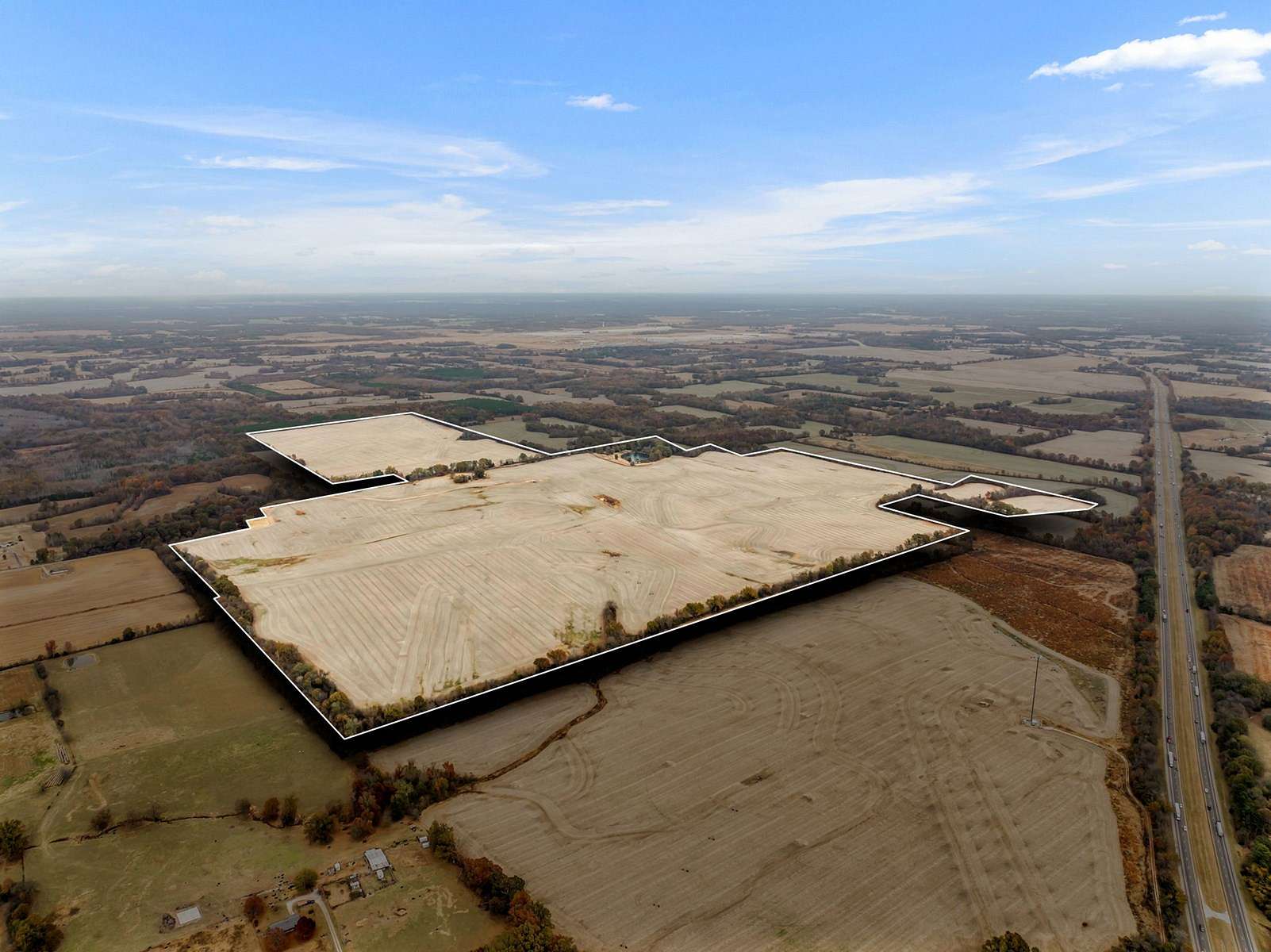 390 Acres of Improved Recreational Land & Farm for Sale in Mason, Tennessee