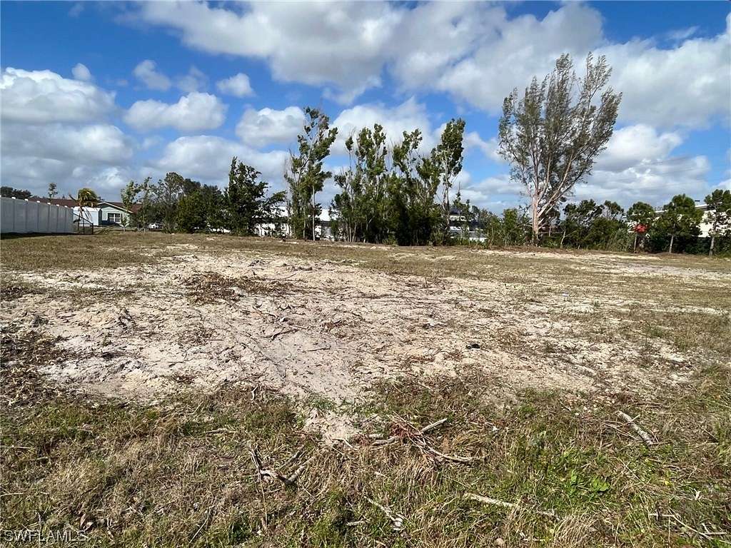 0.27 Acres of Residential Land for Sale in Cape Coral, Florida