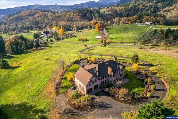 8.2 Acres of Land with Home for Sale in Corvallis, Oregon