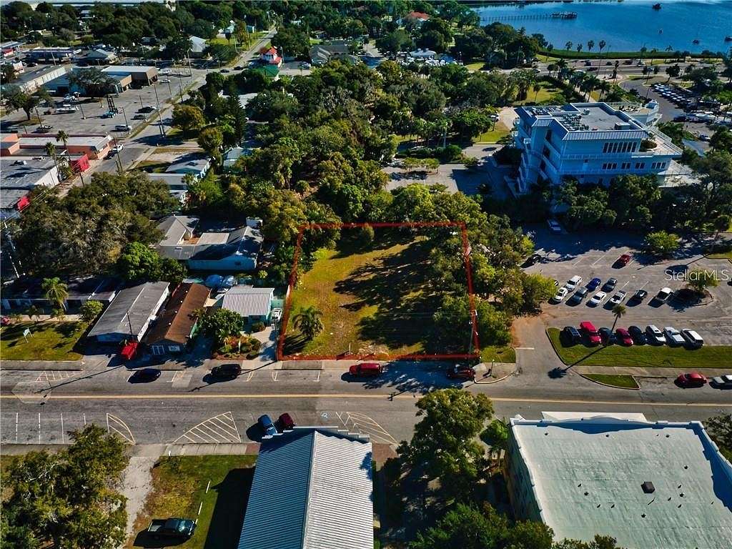 0.5 Acres of Land for Sale in Palmetto, Florida