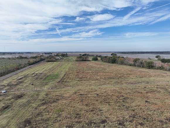 21 Acres of Agricultural Land for Sale in Rayne, Louisiana