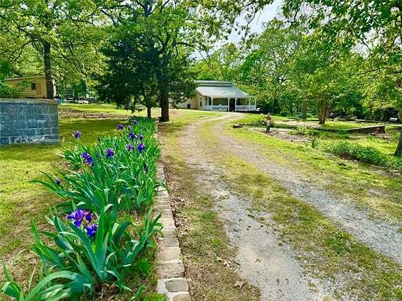 2 Acres of Residential Land with Home for Sale in Eufaula, Oklahoma