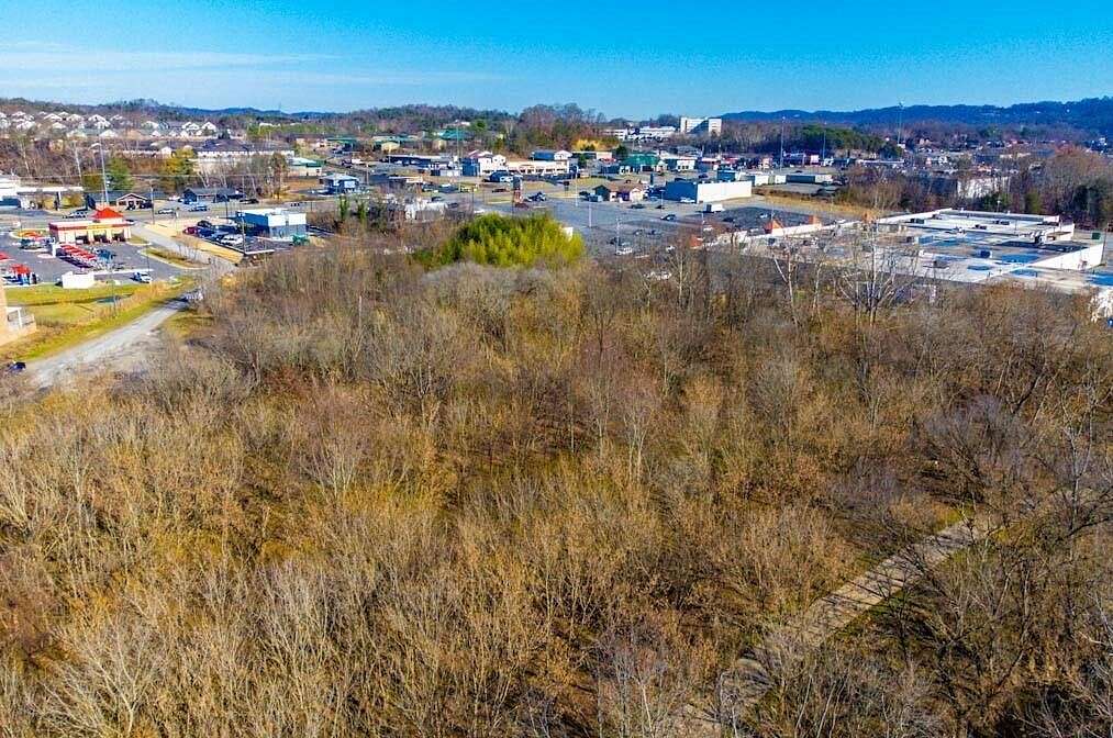 3.9 Acres of Commercial Land for Sale in Kingsport, Tennessee
