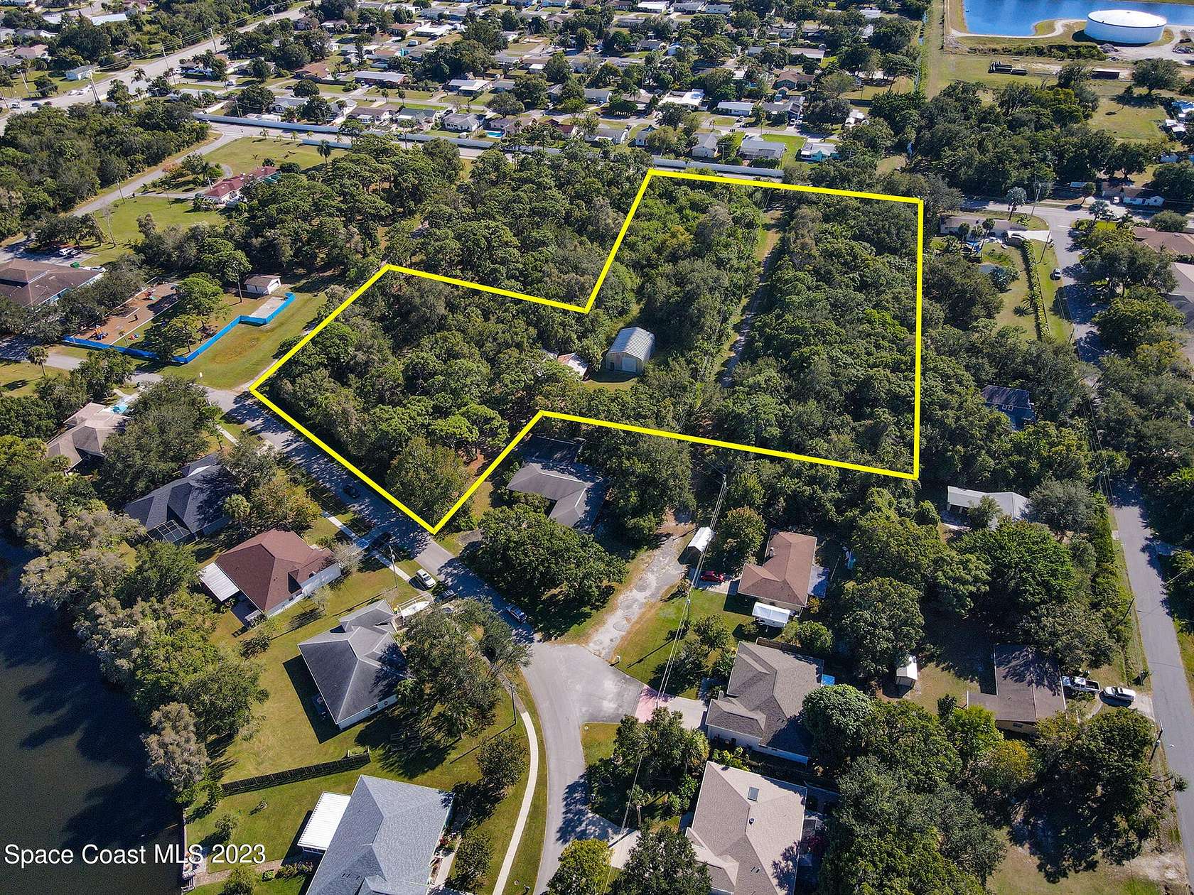 4 Acres of Land for Sale in Melbourne, Florida