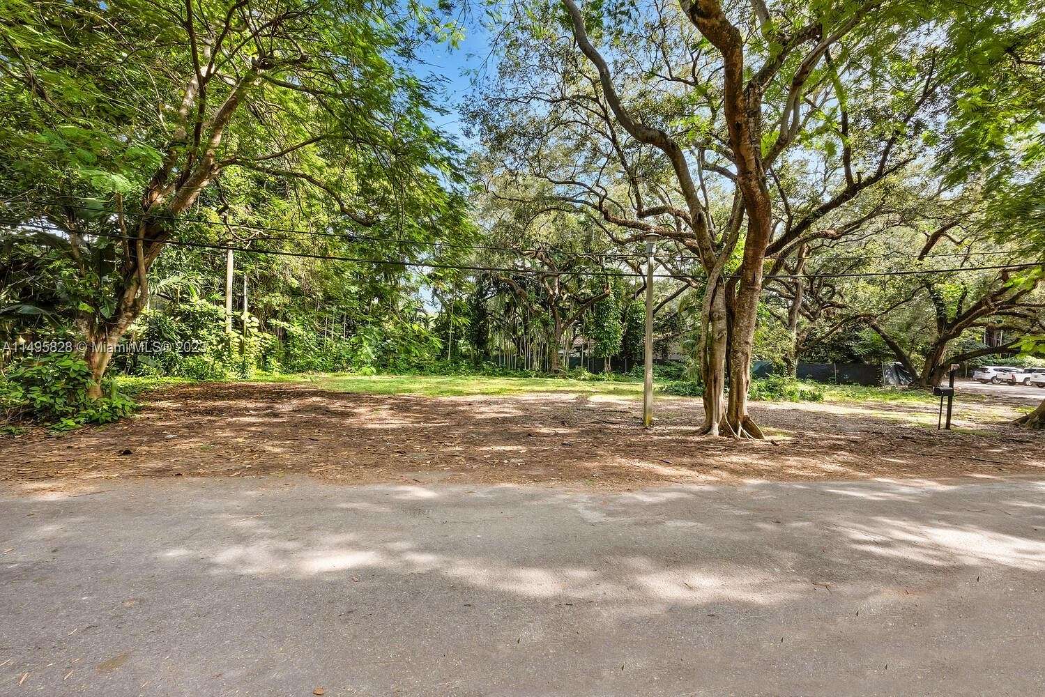 0.29 Acres of Residential Land for Sale in Coconut Grove, Florida