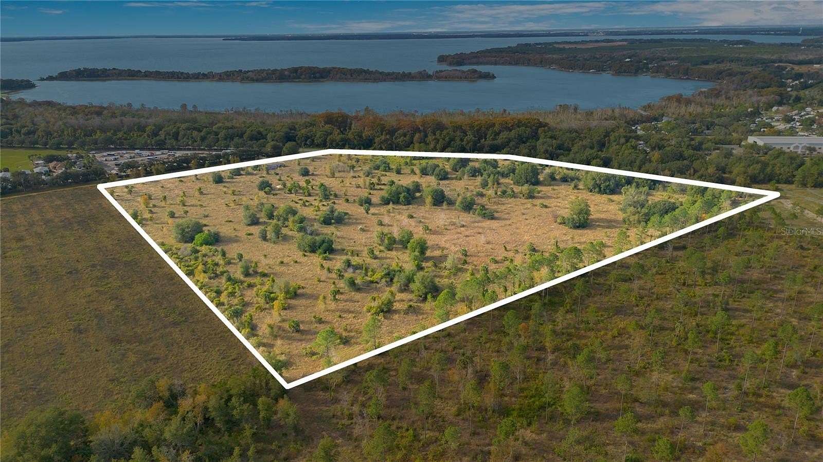 35 Acres of Mixed-Use Land for Sale in Tavares, Florida