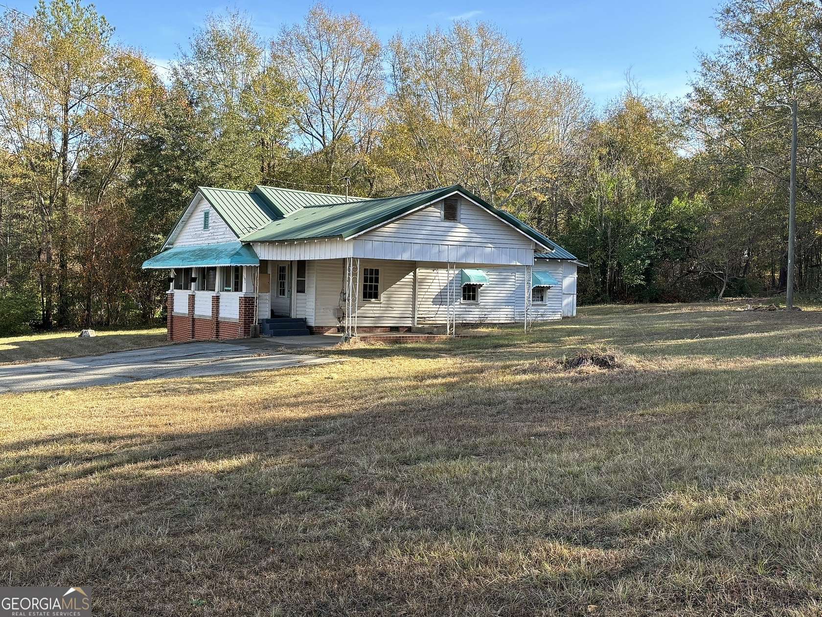 3.4 Acres of Residential Land with Home for Sale in Milledgeville, Georgia