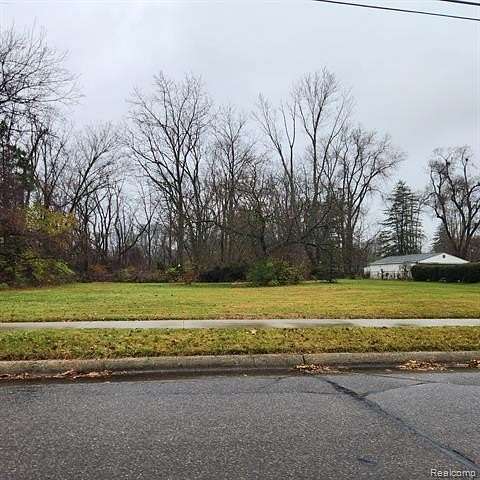 0.91 Acres of Residential Land for Sale in Detroit, Michigan