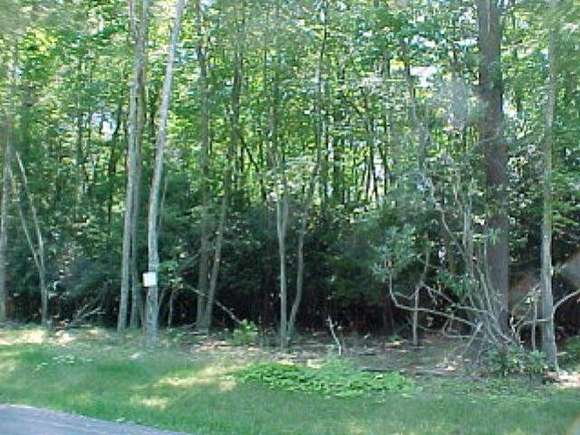0.39 Acres of Residential Land for Sale in Shady Spring, West Virginia