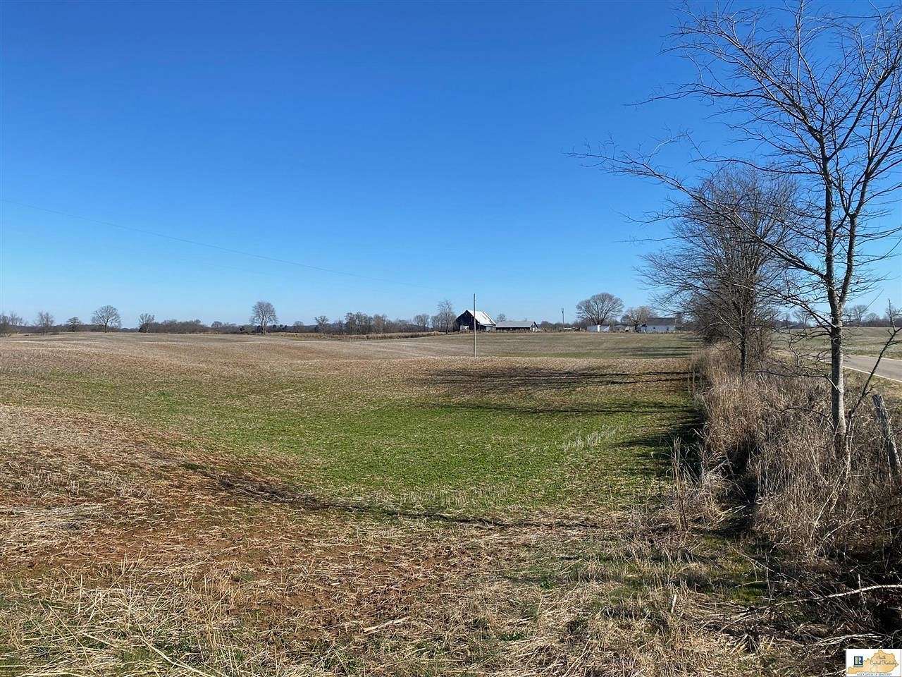 30.34 Acres of Agricultural Land for Sale in Horse Cave, Kentucky