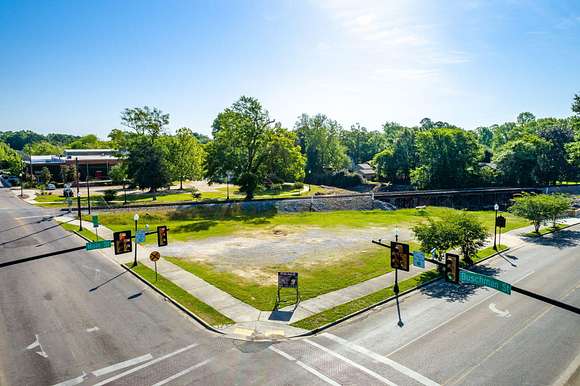 0.11 Acres of Mixed-Use Land for Sale in Hattiesburg, Mississippi
