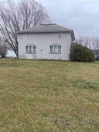 2 Acres of Residential Land with Home for Sale in Sigourney, Iowa