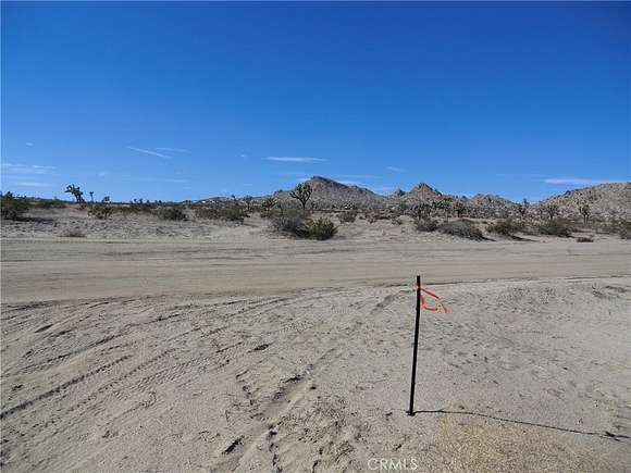 2 Acres of Land for Sale in Palmdale, California