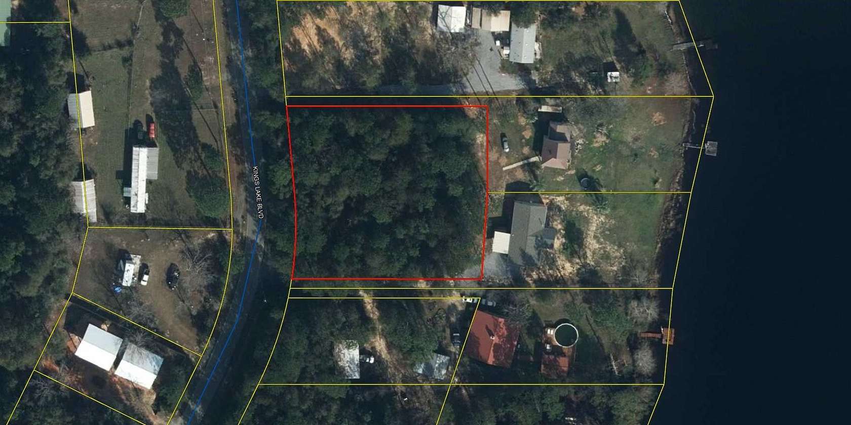 0.82 Acres of Residential Land for Sale in DeFuniak Springs, Florida