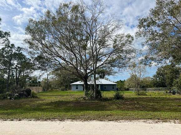 0.35 Acres of Residential Land for Sale in Okeechobee, Florida