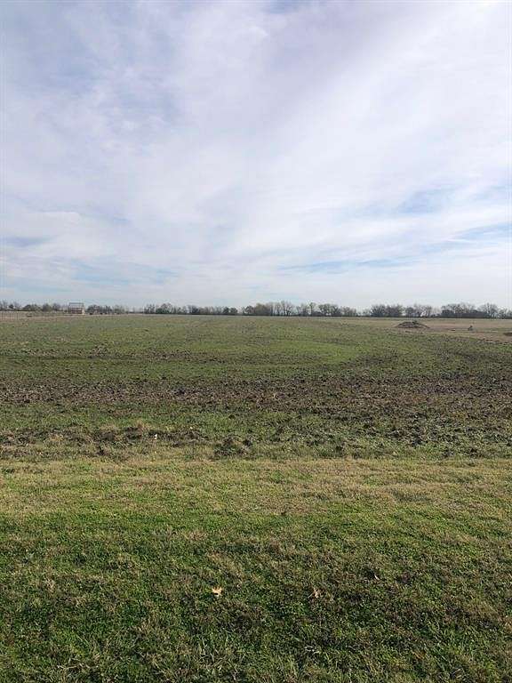 3 Acres of Residential Land for Sale in Collinsville, Texas