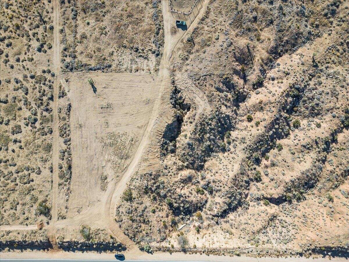 2.491 Acres of Land for Sale in Palmdale, California