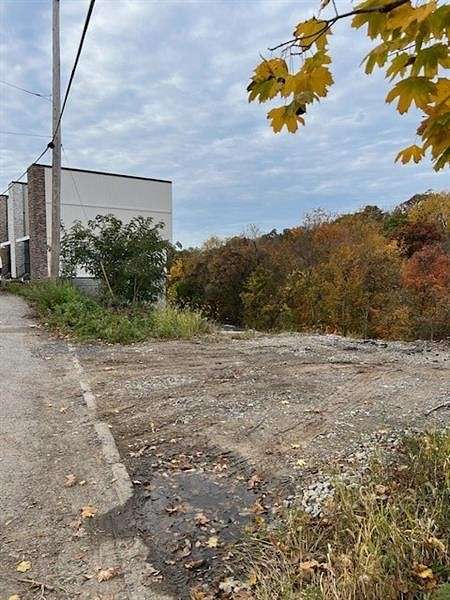 0.065 Acres of Residential Land for Sale in Mount Washington, Pennsylvania