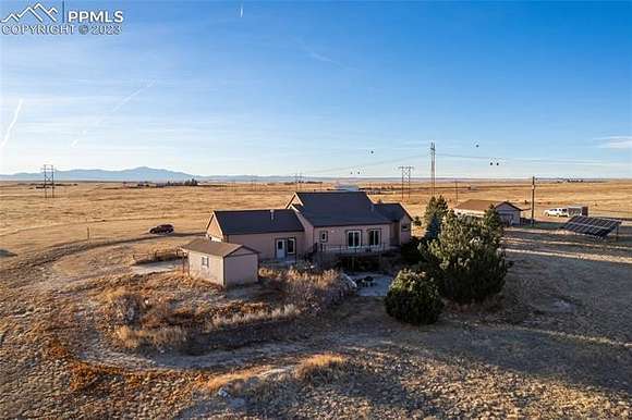40 Acres of Land with Home for Sale in Calhan, Colorado