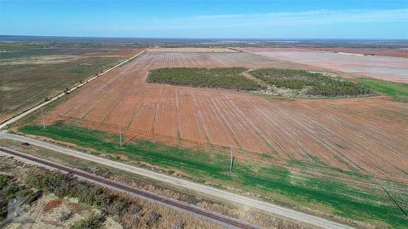 117 Acres of Agricultural Land for Sale in Trent, Texas