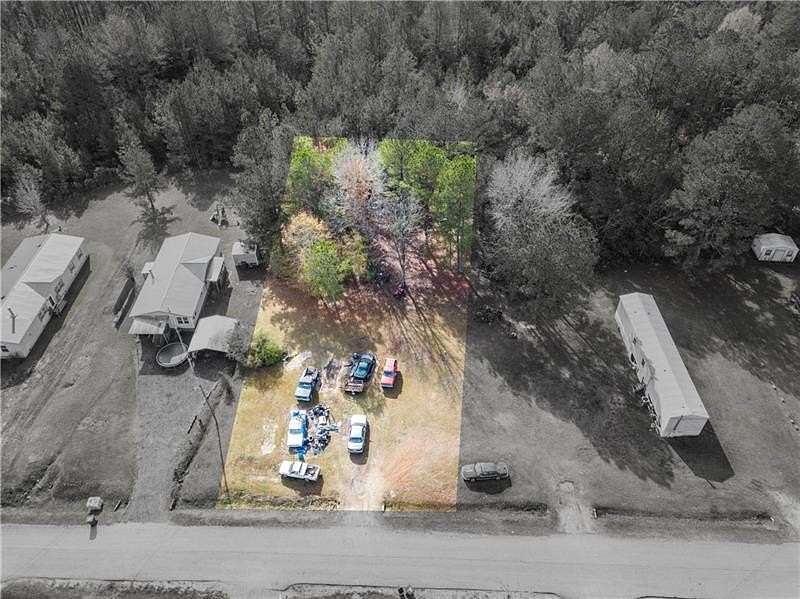 0.25 Acres of Residential Land for Sale in Hurtsboro, Alabama